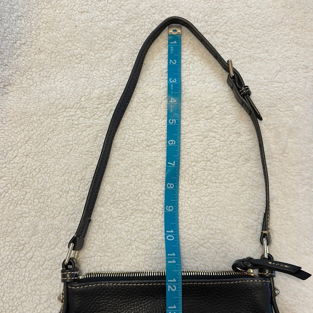 Black on Black Pebble leather Dooney & Bourke Shoulder Bag - Picture 10 of 16